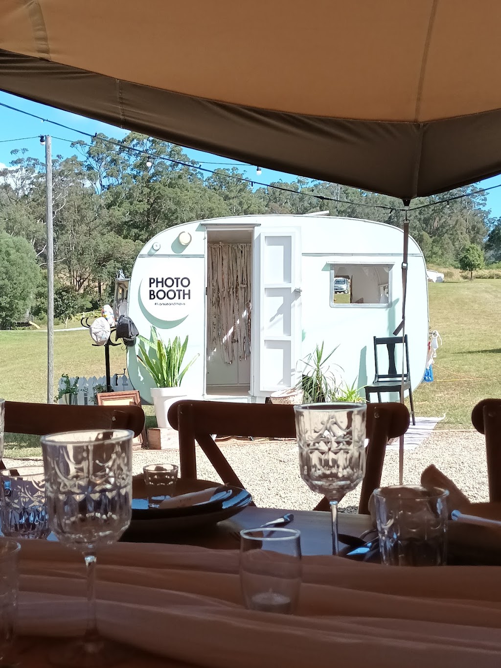 Frankie & Mavis Vintage Caravan Photo Booth Hire Brisbane | 60 Long Gully Rd, Woolshed QLD 4340, Australia | Phone: 0423 557 177