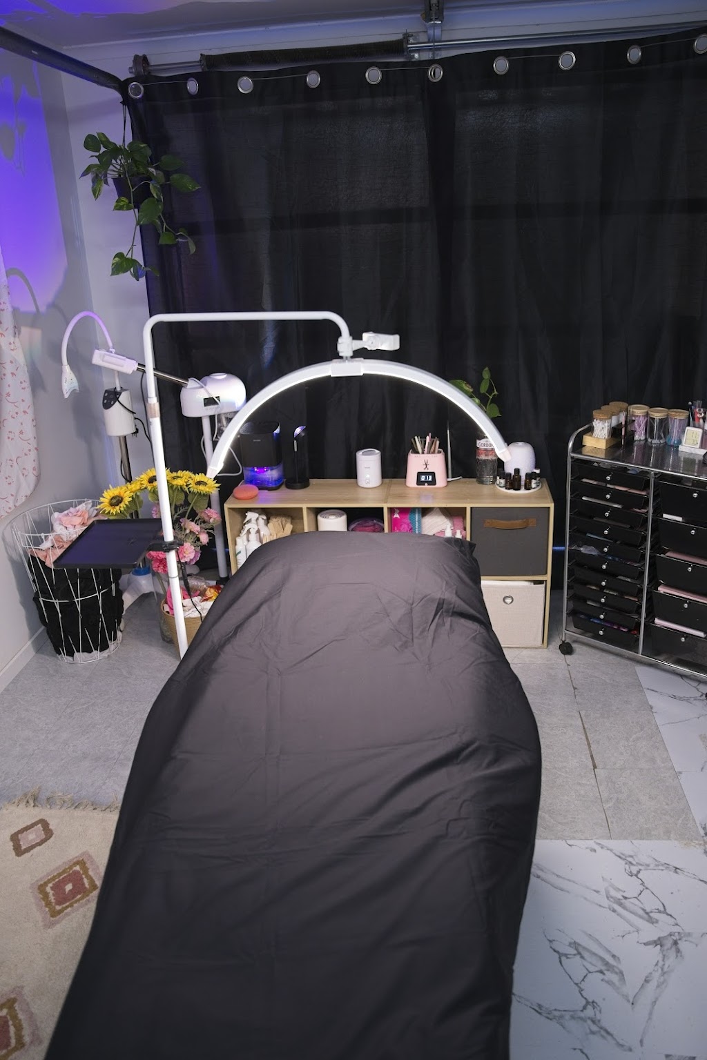 Daisy’s Beauty Room | 18 Gains Pl, Glenvale QLD 4350, Australia | Phone: 0423 897 735