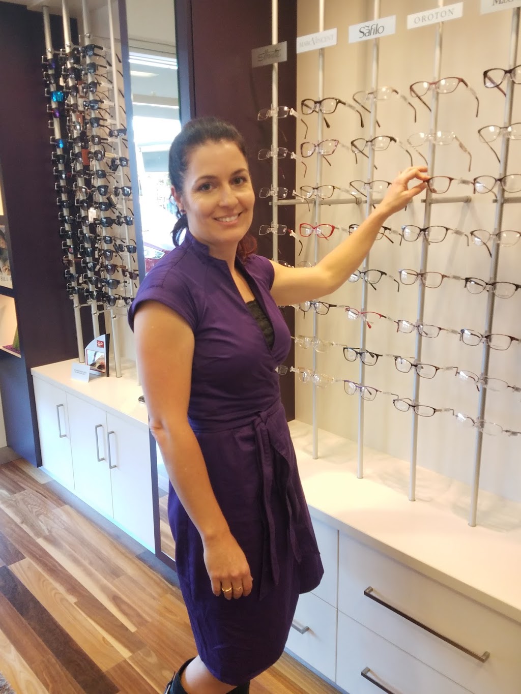 Wise Eyes Optometrists | Shop 10, Highfields Plaza Shopping Centre, Plaza Cir, Highfields QLD 4352, Australia | Phone: (07) 4698 7899