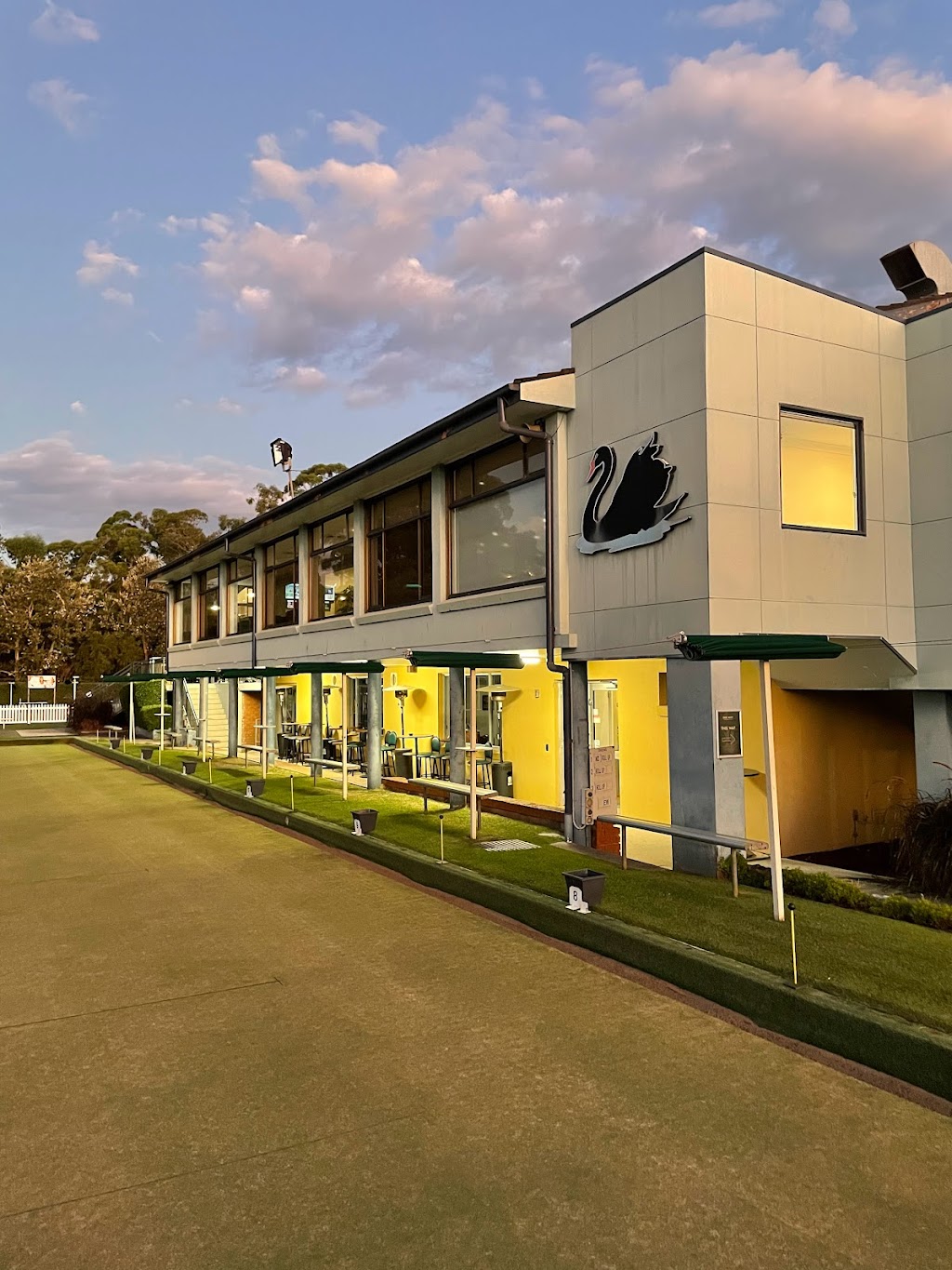 Dee Why Bowling Club | 223 Fisher Rd N, Dee Why NSW 2099, Australia | Phone: (02) 9971 8781