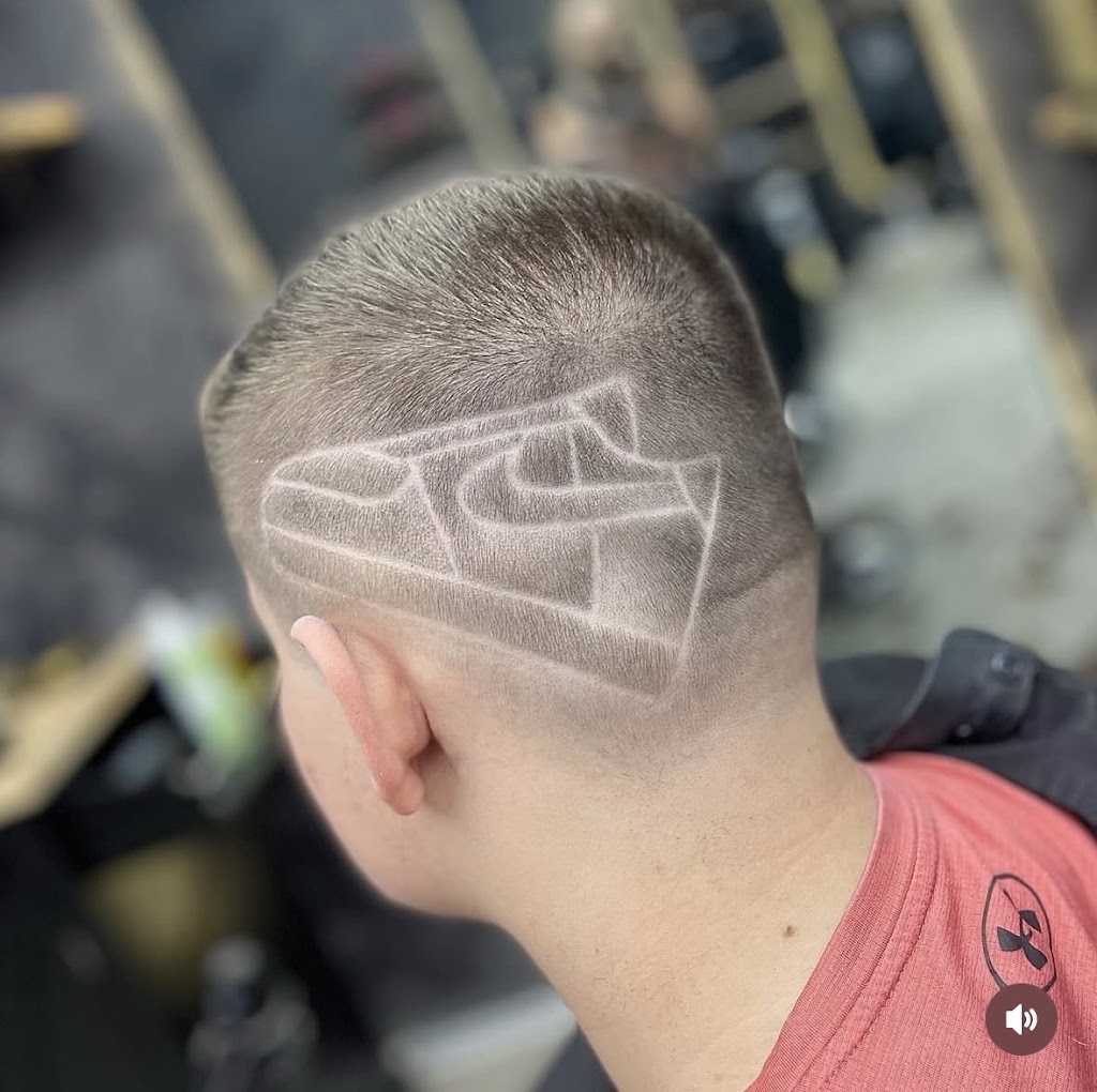The Black Palm Studio - Barber | 1/3 Centreline Pl, Robina QLD 4226, Australia | Phone: 0403 770 768