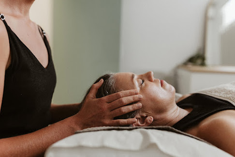 Byron Health Studio | 17 Mudges Rd, Ocean Shores NSW 2483, Australia | Phone: 0434 023 544