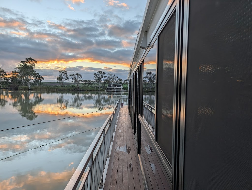 SA Houseboats | E Front Rd, Younghusband SA 5238, Australia | Phone: 0458 112 824