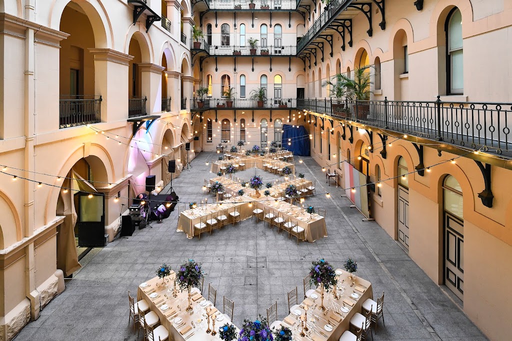 Hire Republic | Unit 3/205 Queensport Rd N, Murarrie QLD 4172, Australia | Phone: (07) 3208 7777