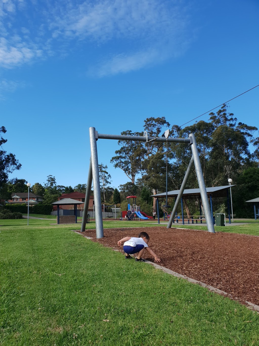 Erlestoke Park | park | Whipbird Place, Erlestoke Pl, Castle Hill NSW 2154, Australia | 0298476666 OR +61 2 9847 6666