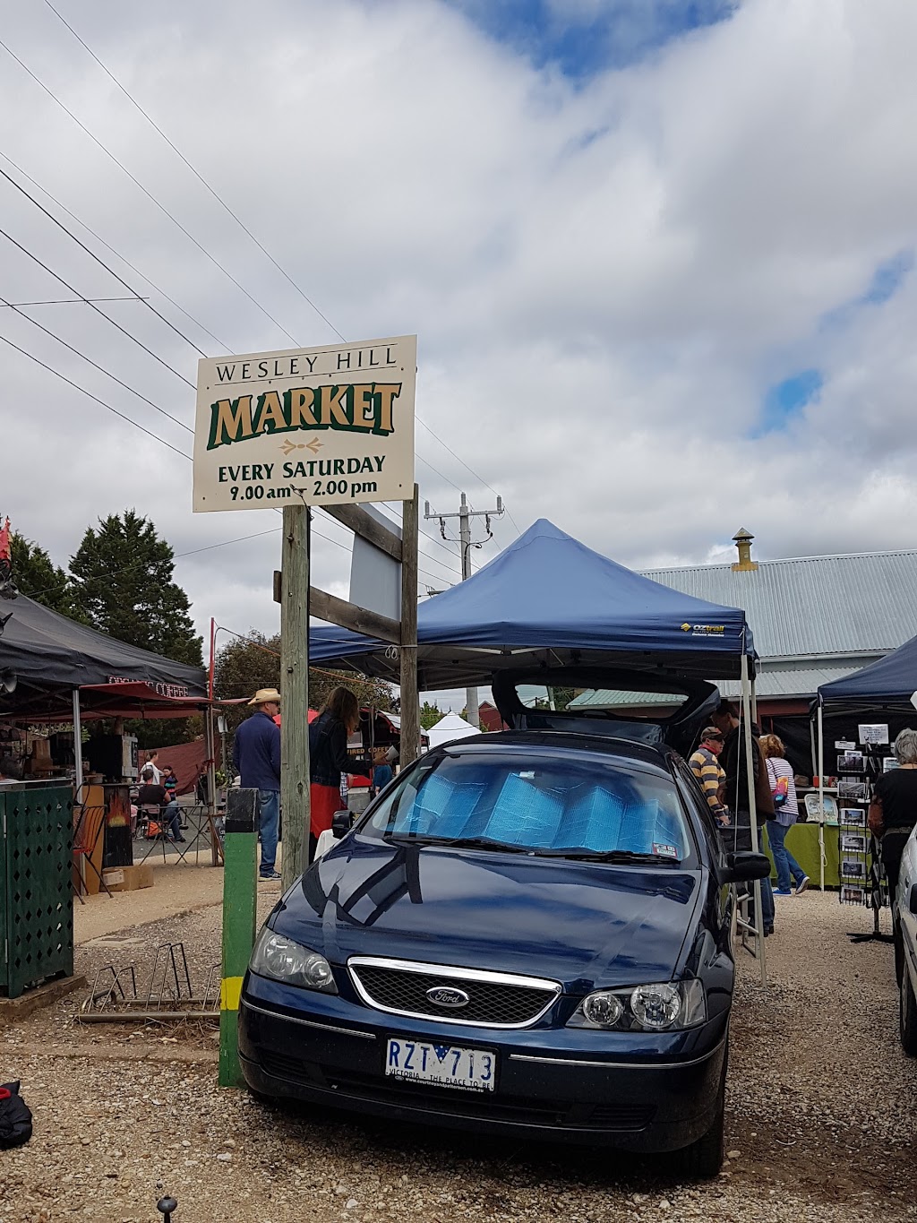 Wesley Hill Community Market |  | 149 Pyrenees Hwy, Castlemaine VIC 3450, Australia | 0418117953 OR +61 418 117 953