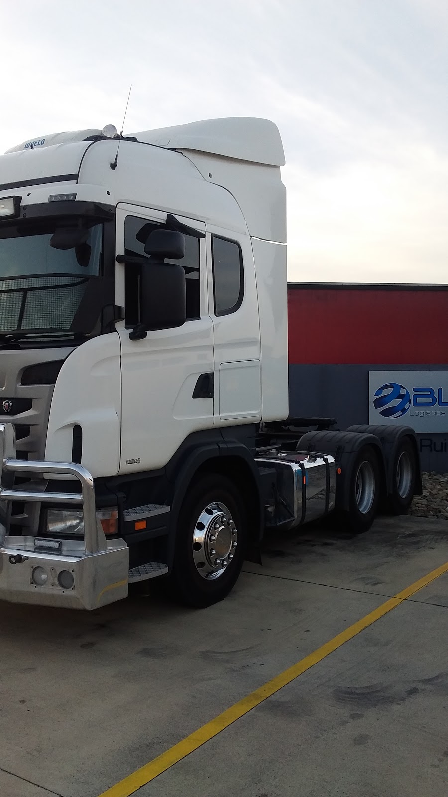 BLU Logistics |  | 22 Commerce Pl, Larapinta QLD 4110, Australia | 0738066111 OR +61 7 3806 6111