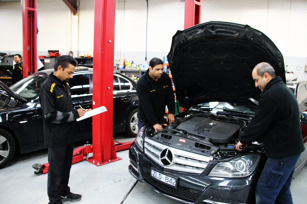 Tyre Tread | 115 Greens Rd, Dandenong South VIC 3175, Australia | Phone: (03) 8759 4212