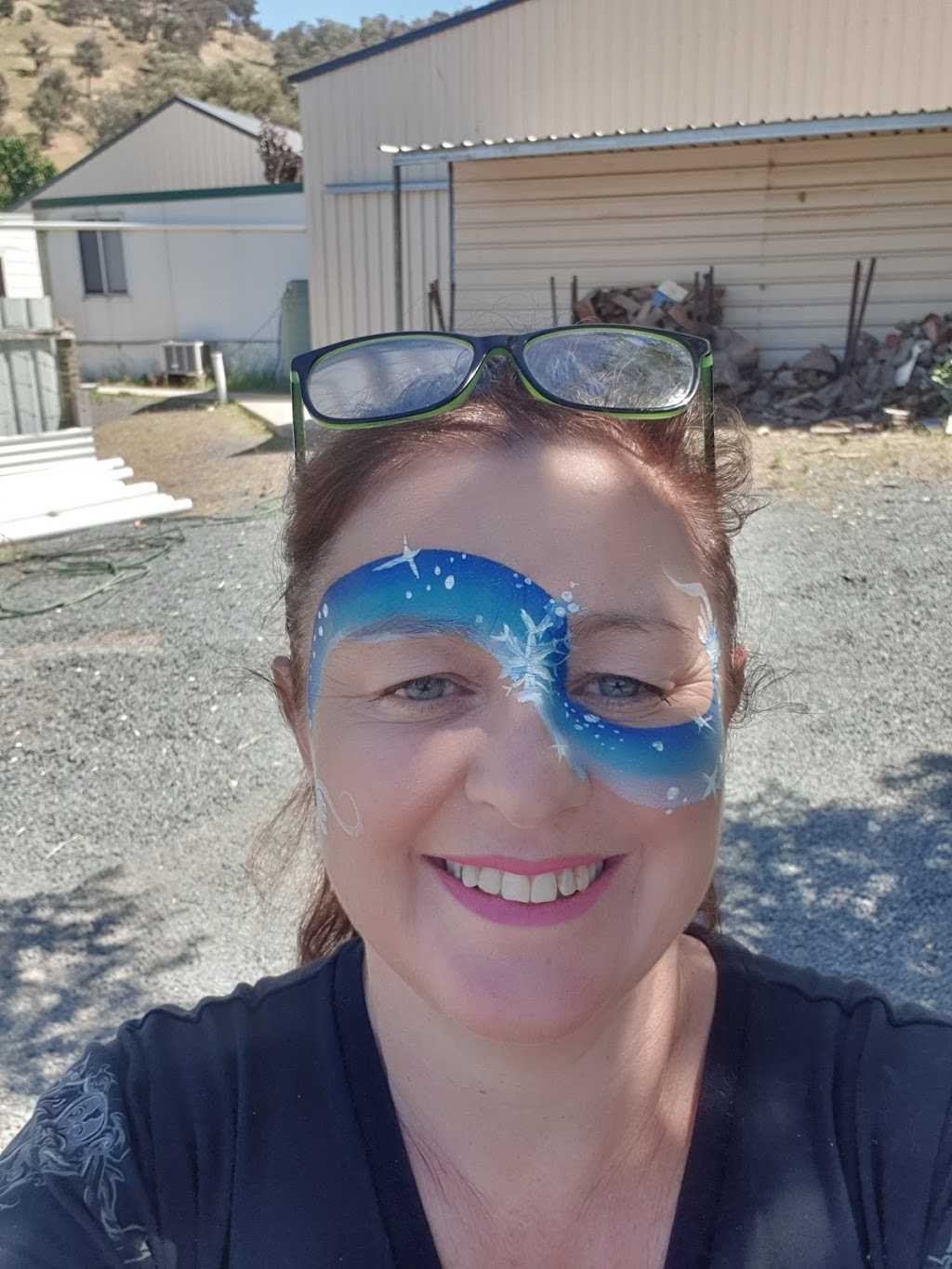 Face Painters Kiewa Valley | 102 Hogan Ln, Tangambalanga VIC 3691, Australia | Phone: 0412 955 552