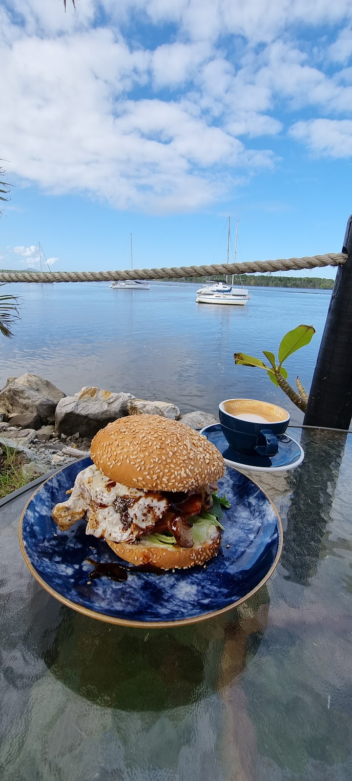 Chez Basho Boatshed Cafe | cafe | Iluka Wharf, Iluka NSW 2466, Australia | 0266466668 OR +61 2 6646 6668