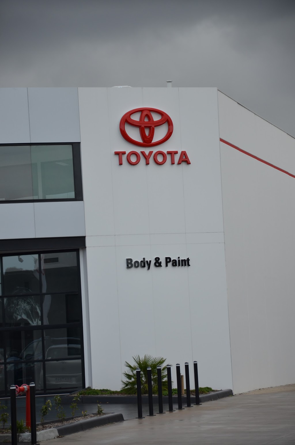 Le Mans Toyota Body & Paint | car repair | 768 Ballarat Rd, Deer Park VIC 3023, Australia | 0383633060 OR +61 3 8363 3060