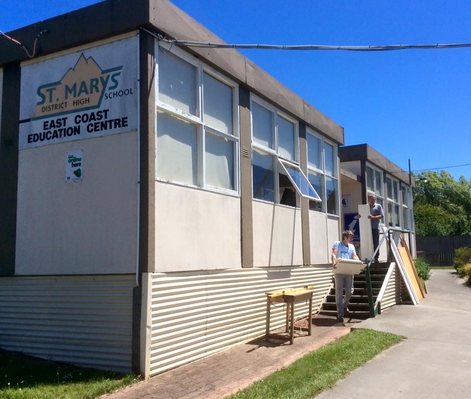 St Marys Op Shop | 25A Main St, St Marys TAS 7215, Australia | Phone: (03) 6372 2889