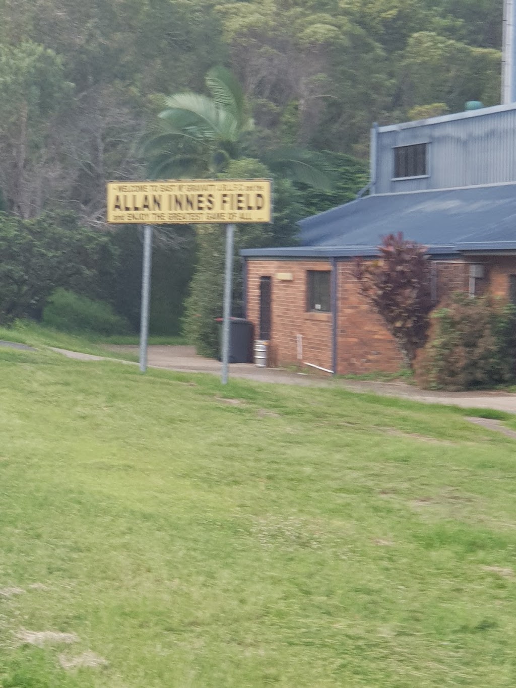 Allan Innes Field | Mansfield QLD 4122, Australia | Phone: (07) 3403 8888