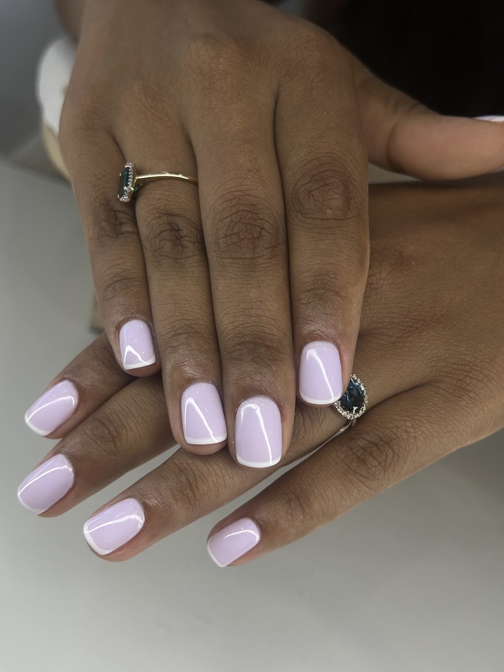 Front Row Beauty Bar | 7/25 Pitcairn Way, Pacific Pines QLD 4211, Australia | Phone: 0420 623 320