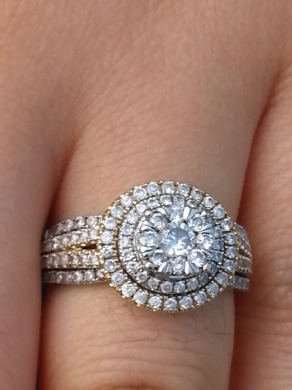 Lost Ring Search | 21 Weemala Cres, Rostrevor SA 5073, Australia | Phone: 0433 164 587