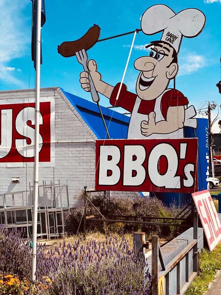 BBQs-R-US | restaurant | 660 Whitehorse Rd, Mitcham VIC 3132, Australia | 0398731444 OR +61 3 9873 1444