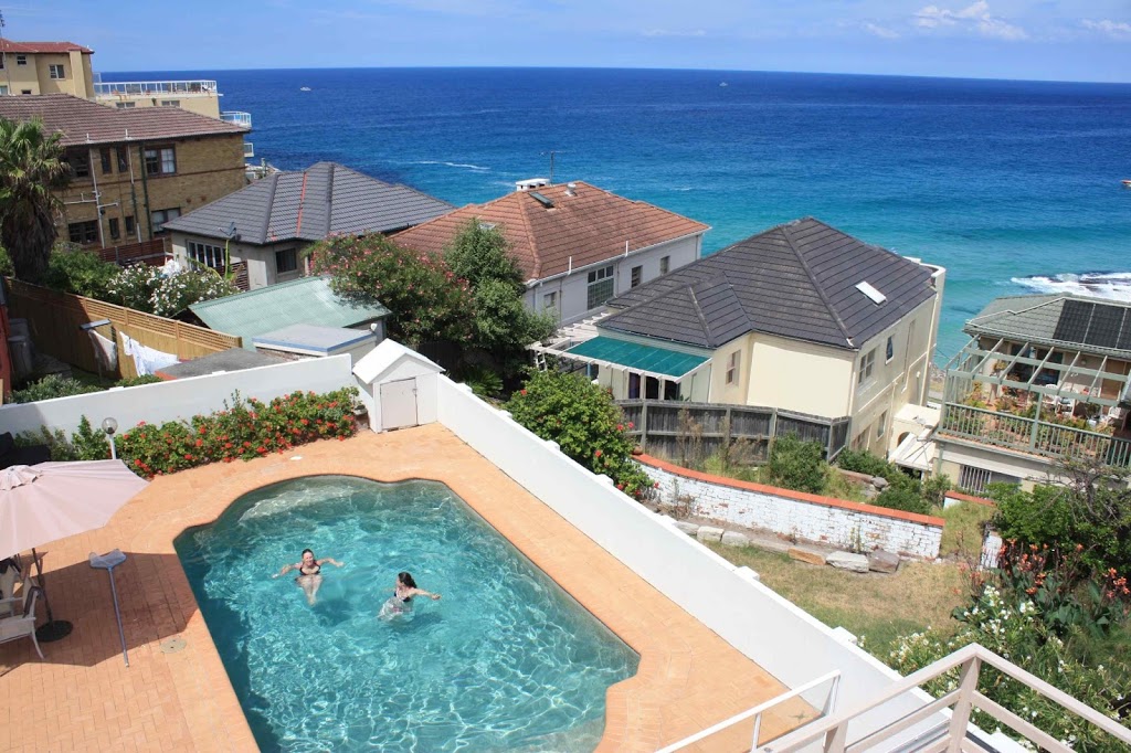 Tama Beach House - Tamarama & Bondi Beach Holiday Rentals | lodging | 22 Dellview St, Tamarama NSW 2026, Australia | 0406104421 OR +61 406 104 421