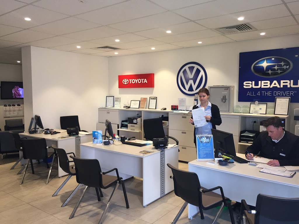 Bill Buckle Mona Vale Service | car repair | 4/83 Bassett St, Mona Vale NSW 2103, Australia | 0284012800 OR +61 2 8401 2800