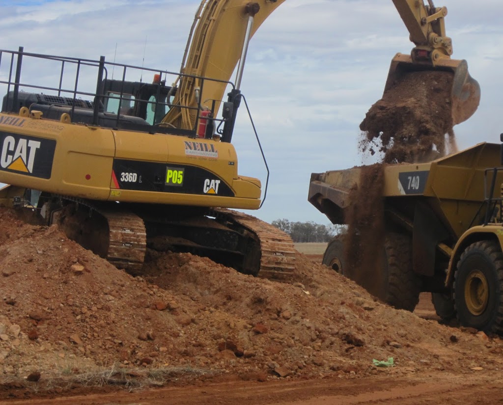 Neill Earthmoving | general contractor | 1 Mitchell Hwy, Nyngan NSW 2825, Australia | 0268322718 OR +61 2 6832 2718