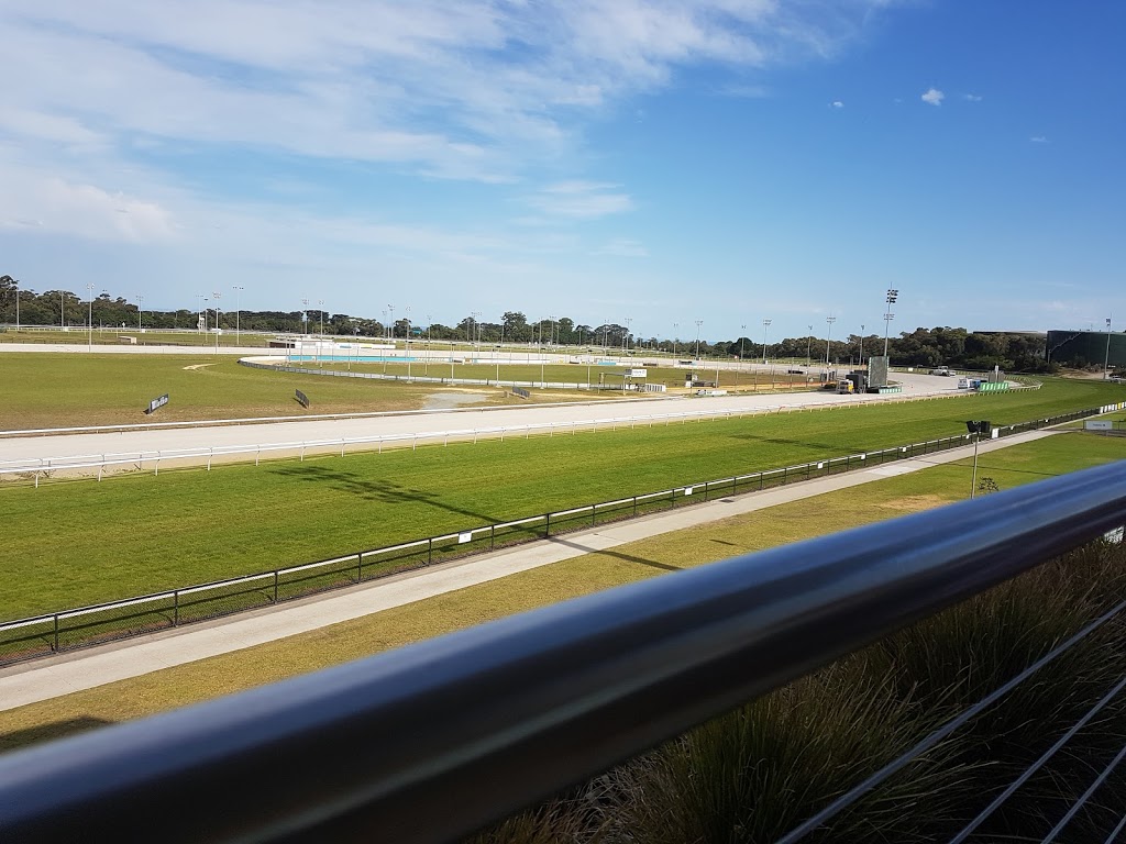 Cranbourne Harness Racing Club | 50 Grant St, Cranbourne VIC 3977, Australia | Phone: (03) 5996 1300