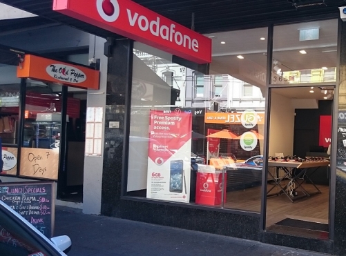 Vodafone - South Yarra | store | 365 Chapel St, South Yarra VIC 3141, Australia | 0390772081 OR +61 3 9077 2081