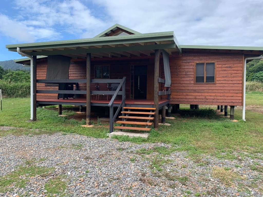 The Paddock House | lodging | lot 28 Buchanan Creek Rd, Cow Bay QLD 4873, Australia | 0472982749 OR +61 472 982 749