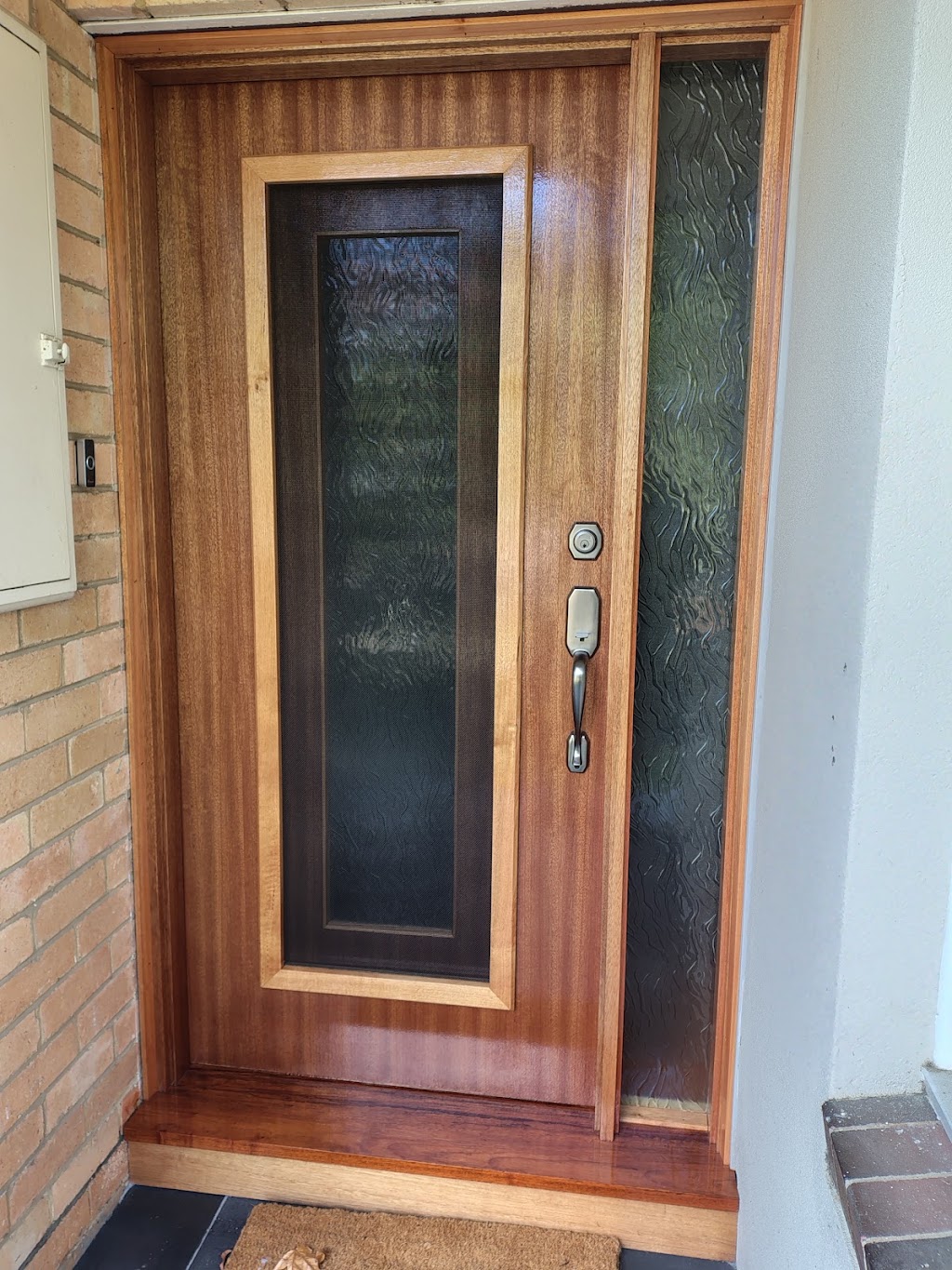 Shandfield Doors | Unit 4/48 Jersey Rd, Bayswater VIC 3153, Australia | Phone: (03) 9761 4685