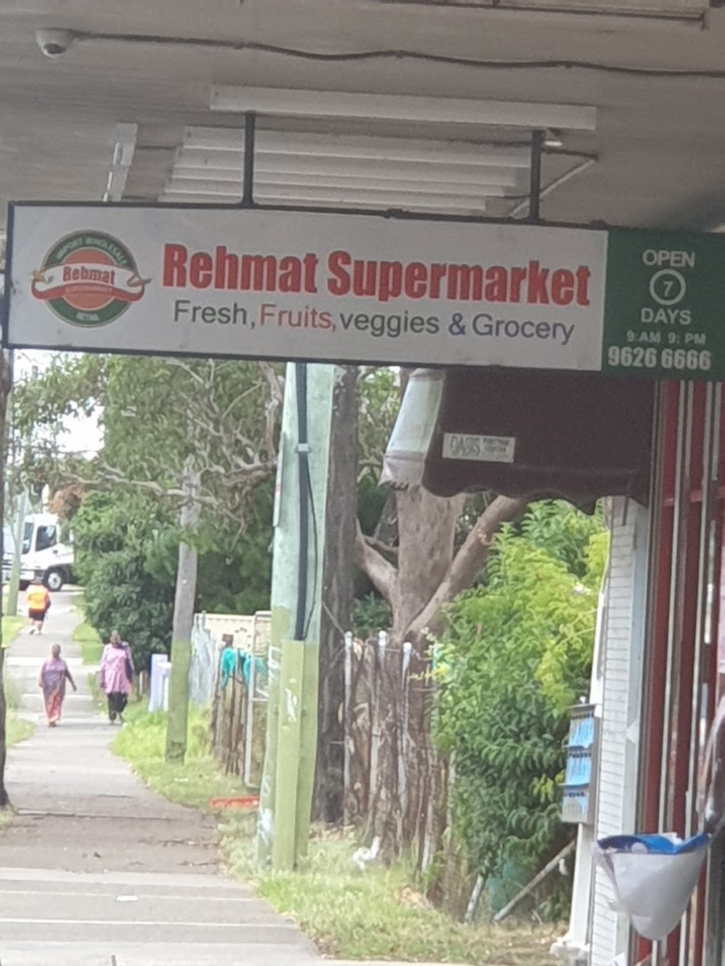 Rehmat Supermarket | 9/14-18 Douglas Rd, Quakers Hill NSW 2763, Australia | Phone: (02) 9626 6666
