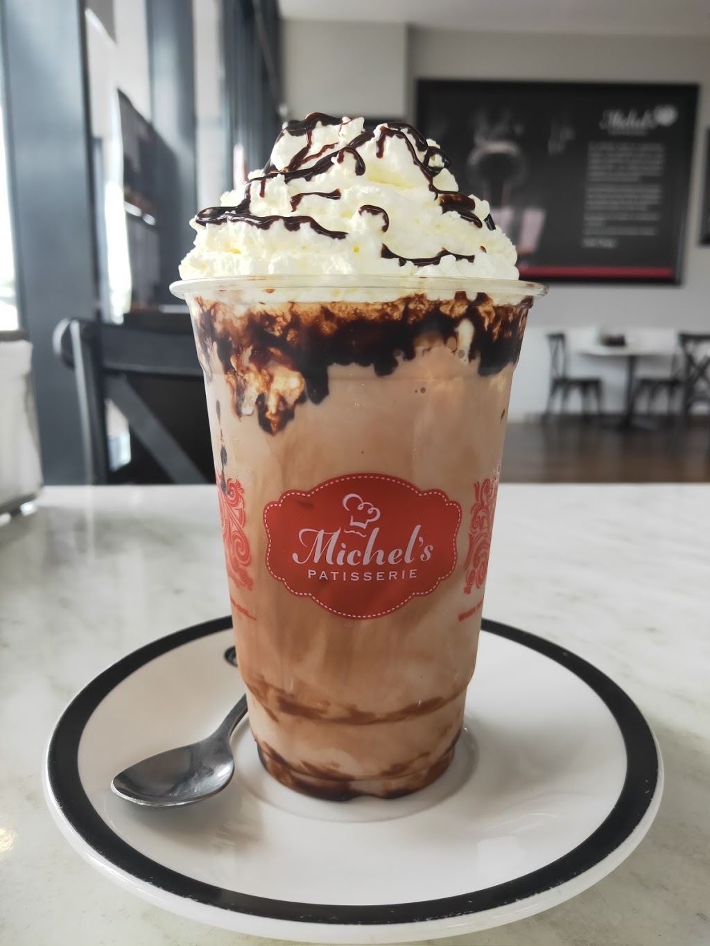 Michels Patisserie | cafe | 9/1 Mannikan Ct, Bakewell NT 0832, Australia | 0879784459 OR +61 8 7978 4459