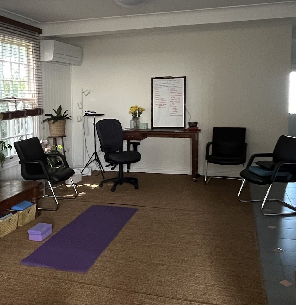Physioyoga | 558 Flinders Parade, Brighton QLD 4017, Australia | Phone: 0493 393 717