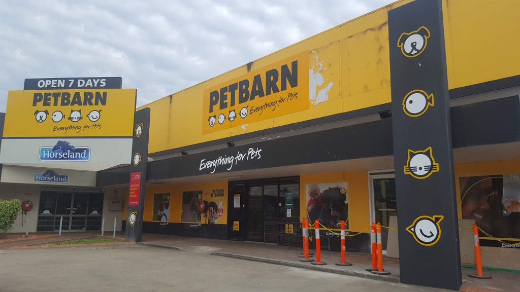 Petbarn Lawnton | pet store | 640 Gympie Rd, Lawnton QLD 4501, Australia | 0732057655 OR +61 7 3205 7655