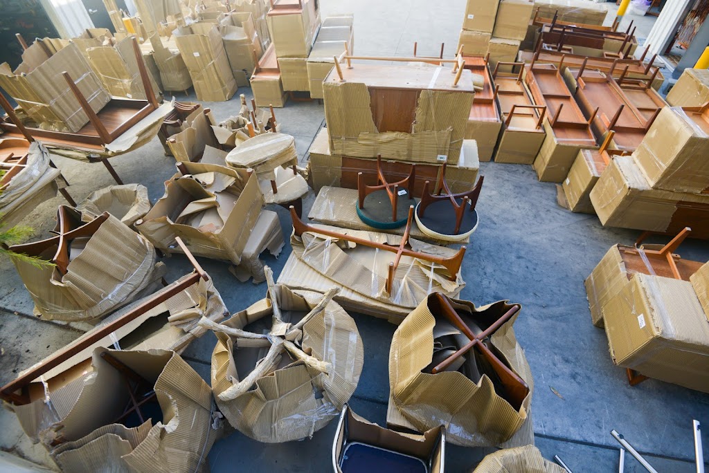 The Continuum - Mid Century Modern Furniture | 33 Orontes Cl, Sancrox NSW 2446, Australia | Phone: 0423 403 369
