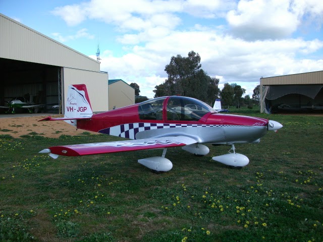 Cowra and District Aero Club | university | Cowra Airport, Cowra NSW 2794, Australia | 0403984019 OR +61 403 984 019