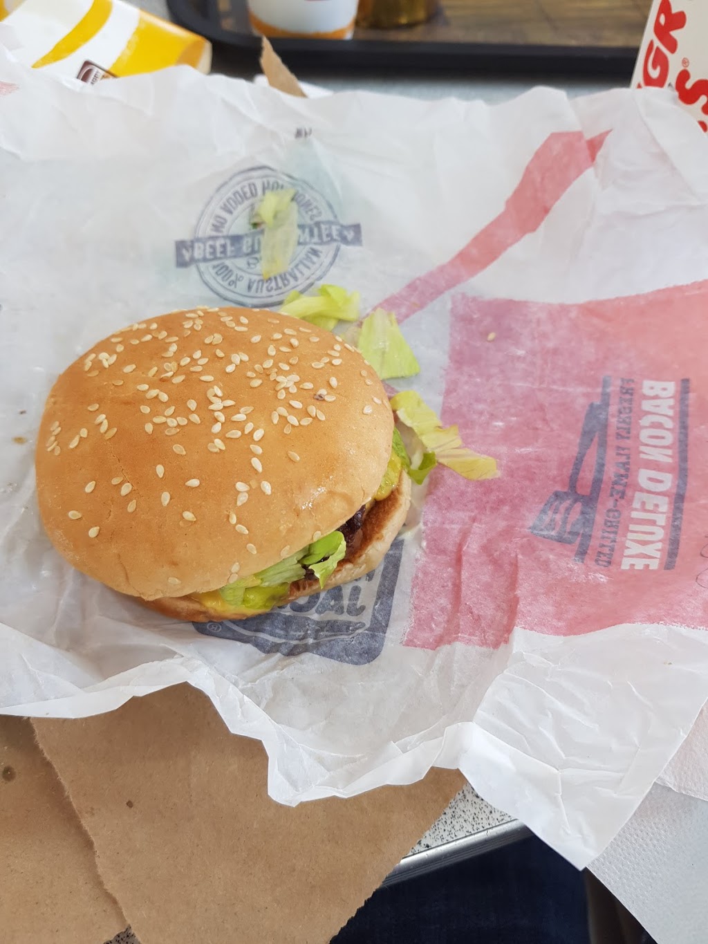Hungry Jacks Burgers Lakeview | meal delivery | Lake View Retail Centre, 1 Lake View Bvd, Mermaid Waters QLD 4218, Australia | 0755266082 OR +61 7 5526 6082