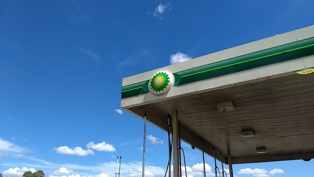 BP | Sturt Hwy, Darlington Point NSW 2706, Australia | Phone: (02) 6968 4369