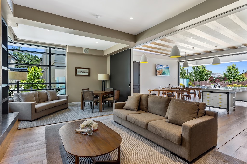 VMCH Barnsbury Retirement Apartments | 27 Barnsbury Rd, Deepdene VIC 3103, Australia | Phone: 1300 698 624