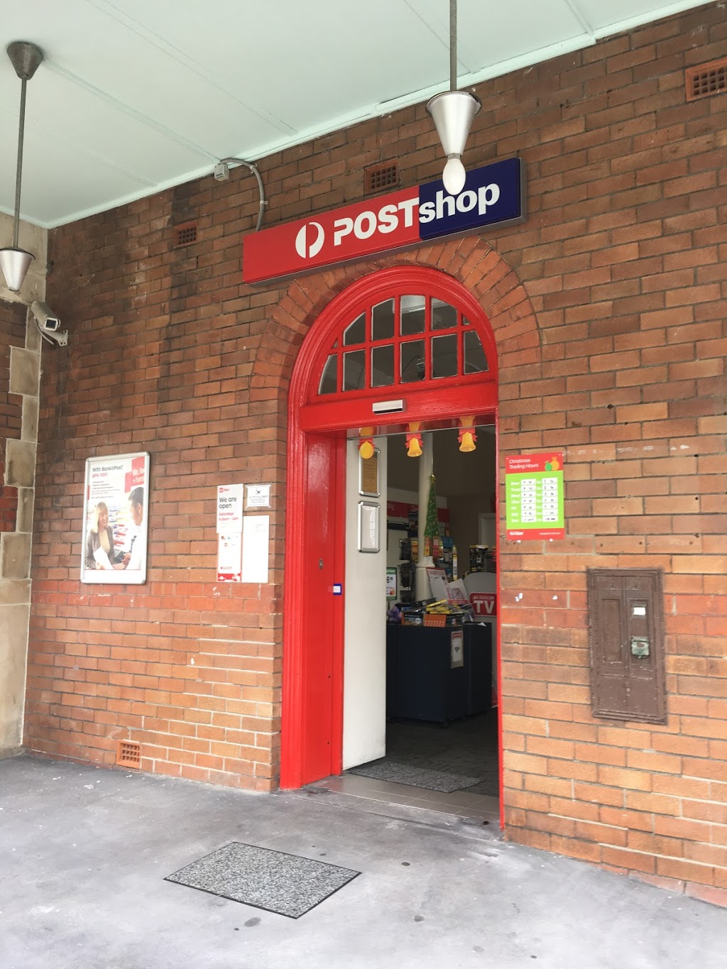 Australia Post | 115 Booth St, Annandale NSW 2038, Australia | Phone: 13 13 18