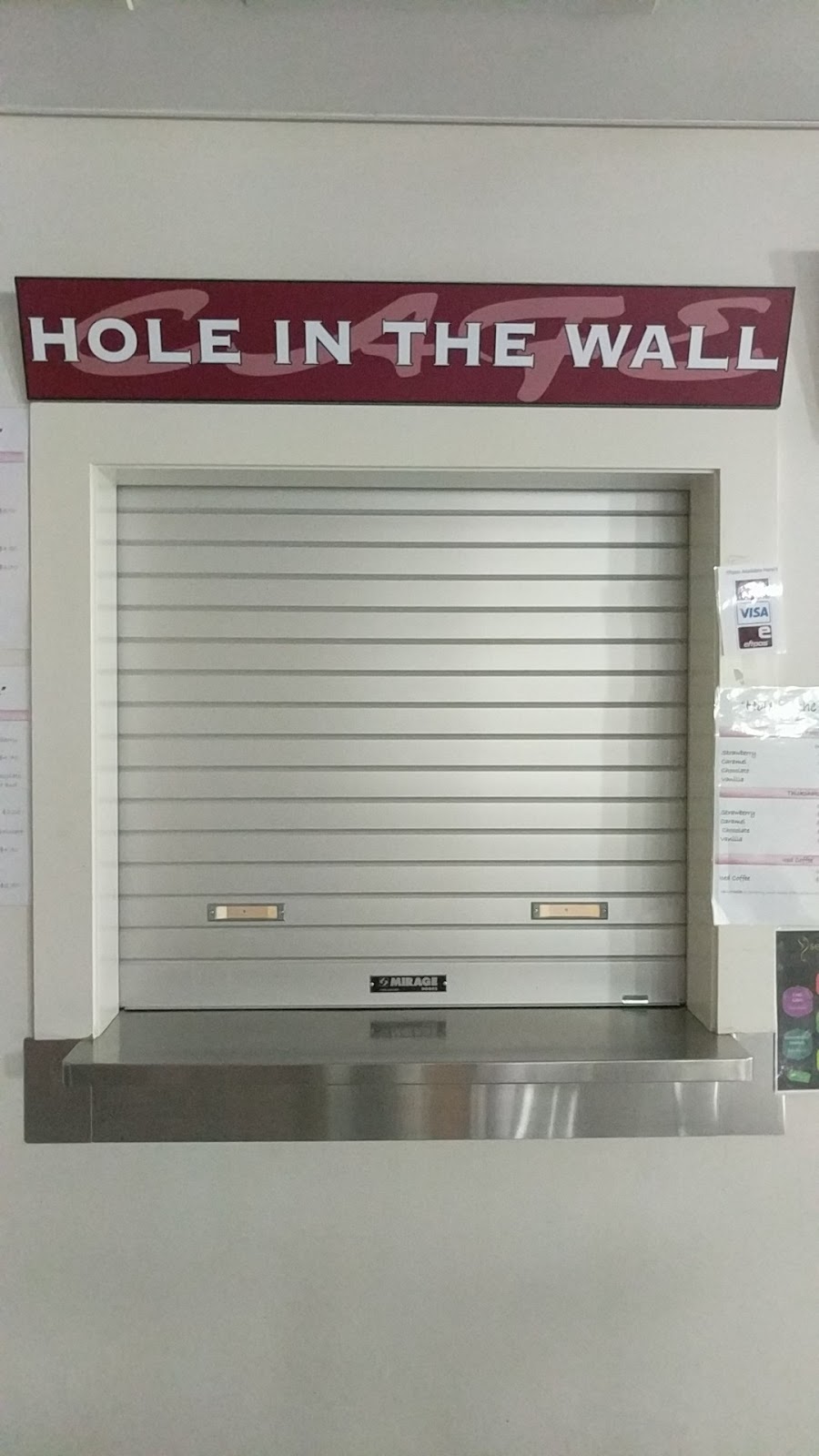 Hole In The Wall Cafe | Level 3, Canberra Hospital, 77 Yamba Dr, Garran ACT 2605, Australia