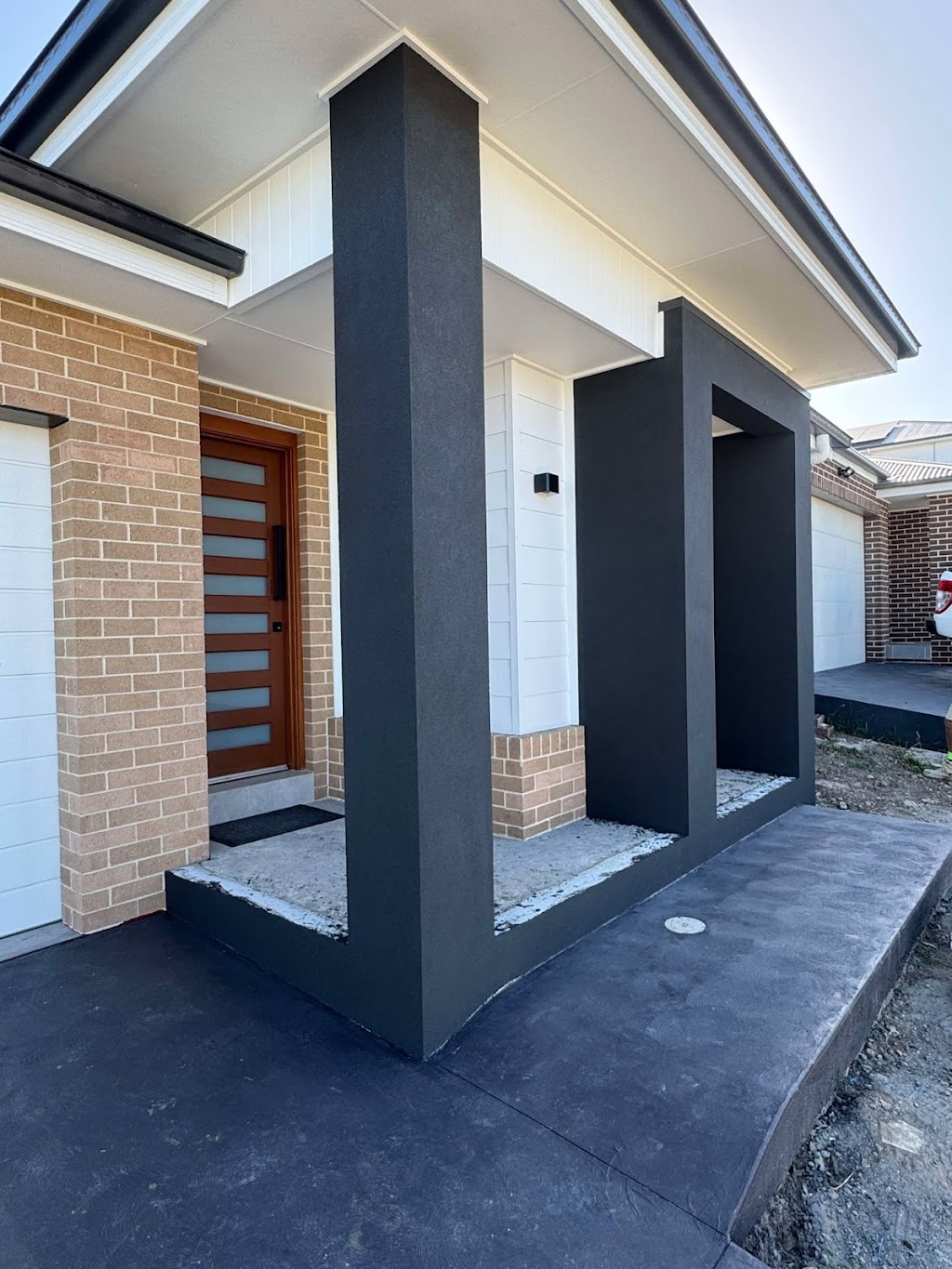 Y&C Rendering Pty Ltd | 92 Daintree Dr, Albion Park NSW 2527, Australia | Phone: 0411 335 914