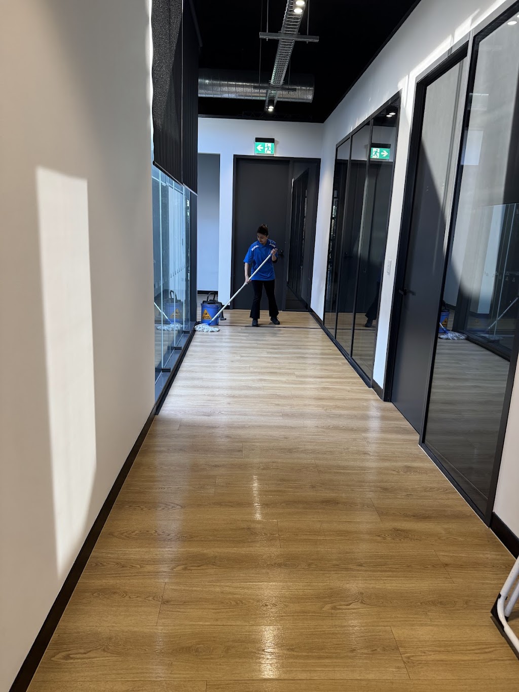 Clean Australia Service Penrith | 6 Punjab St, Claremont Meadows NSW 2747, Australia | Phone: 1300 034 788