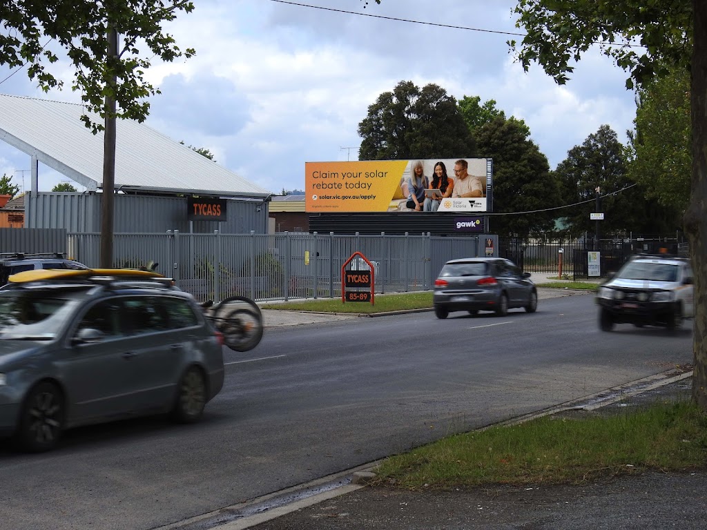 Gawk Billboard Moe | 85 Moore St, Moe VIC 3825, Australia | Phone: (03) 5409 2655