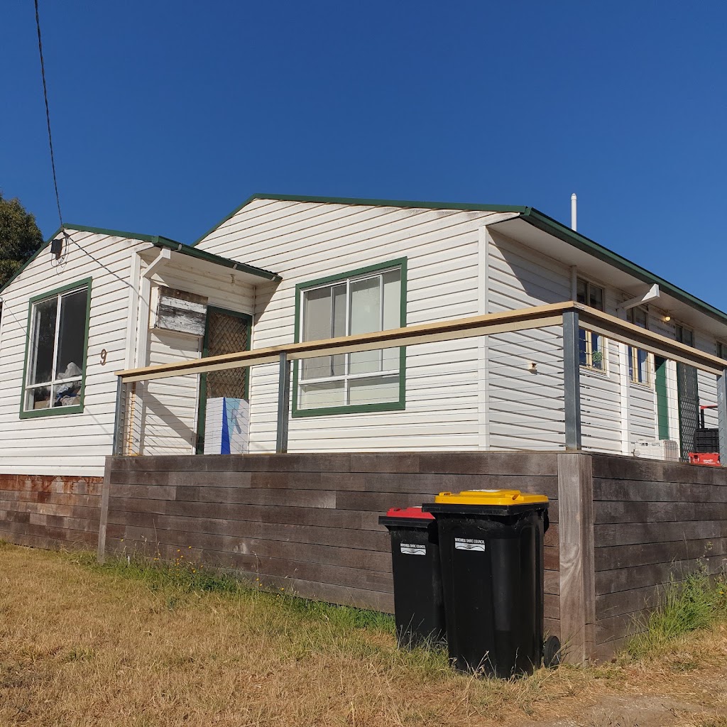 Louise Psychic Medium | 9 Sanctuary Rd, Tallarook VIC 3659, Australia | Phone: 0475 910 079