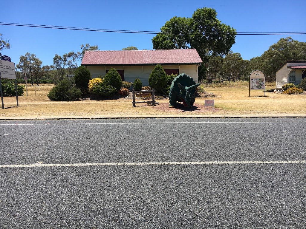 Australia Post - Ballandean LPO | post office | 28208 New England Hwy, Ballandean QLD 4382, Australia | 0746841147 OR +61 7 4684 1147