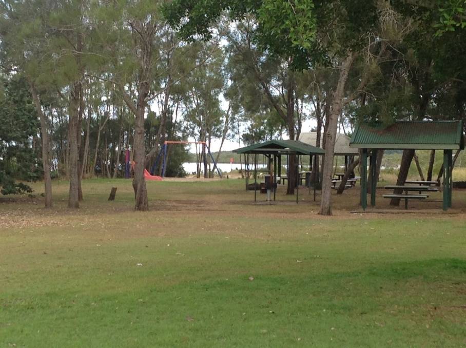 Lions Boulevard Camp Ground | campground | Russell Island QLD 4184, Australia