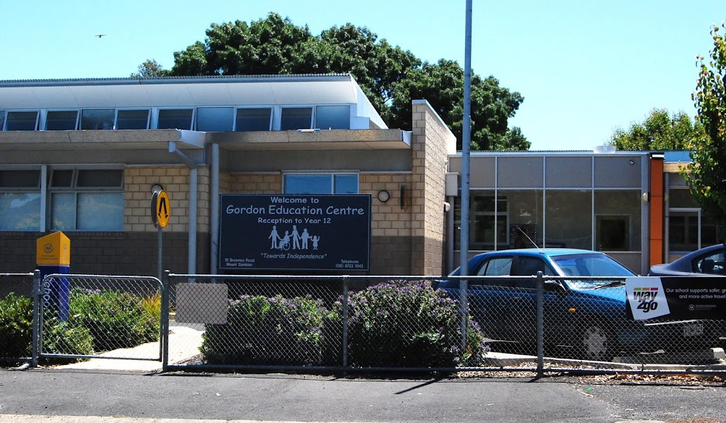 Gordon Education Centre | school | 18 Brownes Rd, Mount Gambier SA 5290, Australia | 0887231043 OR +61 8 8723 1043