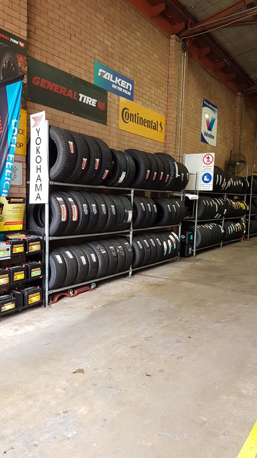 Eastgardens Tyres & More | car repair | 100 Denison St, Hillsdale NSW 2036, Australia | 0283319104 OR +61 2 8331 9104