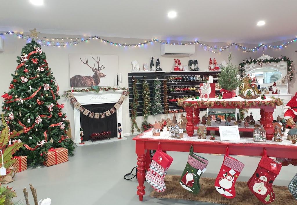 Noelle.Christmas Shop | Shop 2/10481 New England Hwy, Highfields QLD 4352, Australia | Phone: 0412 933 459