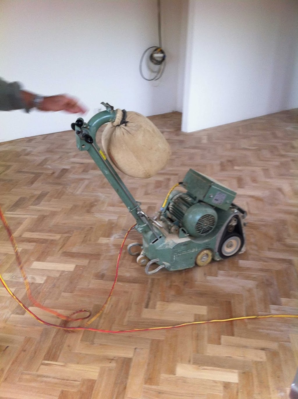 Just Floor Sanding | general contractor | 54 Gladstone Rd, Leura NSW 2780, Australia | 0414186324 OR +61 414 186 324