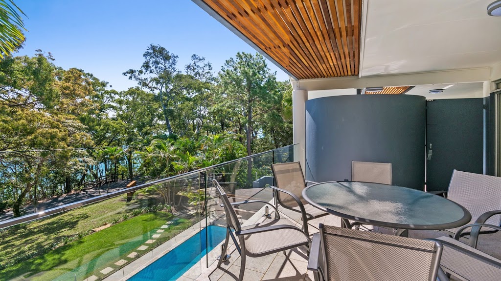 Park Cove Little Cove | 48 Park Rd, Noosa Heads QLD 4567, Australia | Phone: (07) 5447 3566