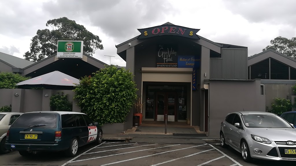 Green Valley Hotel | store | 5 Woodward Cres, Miller NSW 2168, Australia | 0296077311 OR +61 2 9607 7311